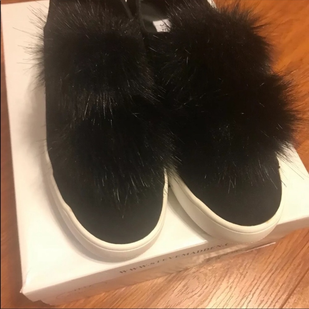 Steve Madden sneakers size 7.5